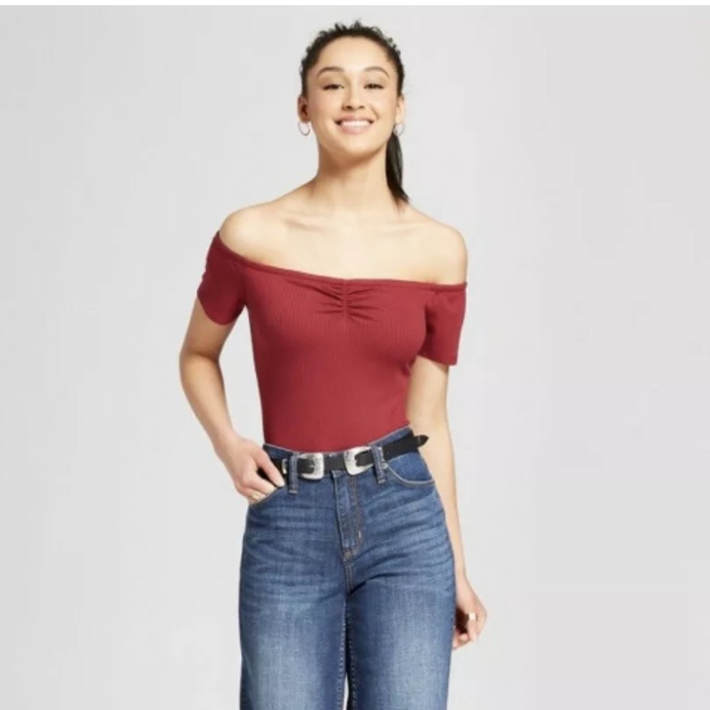 Off-Shoulder Top